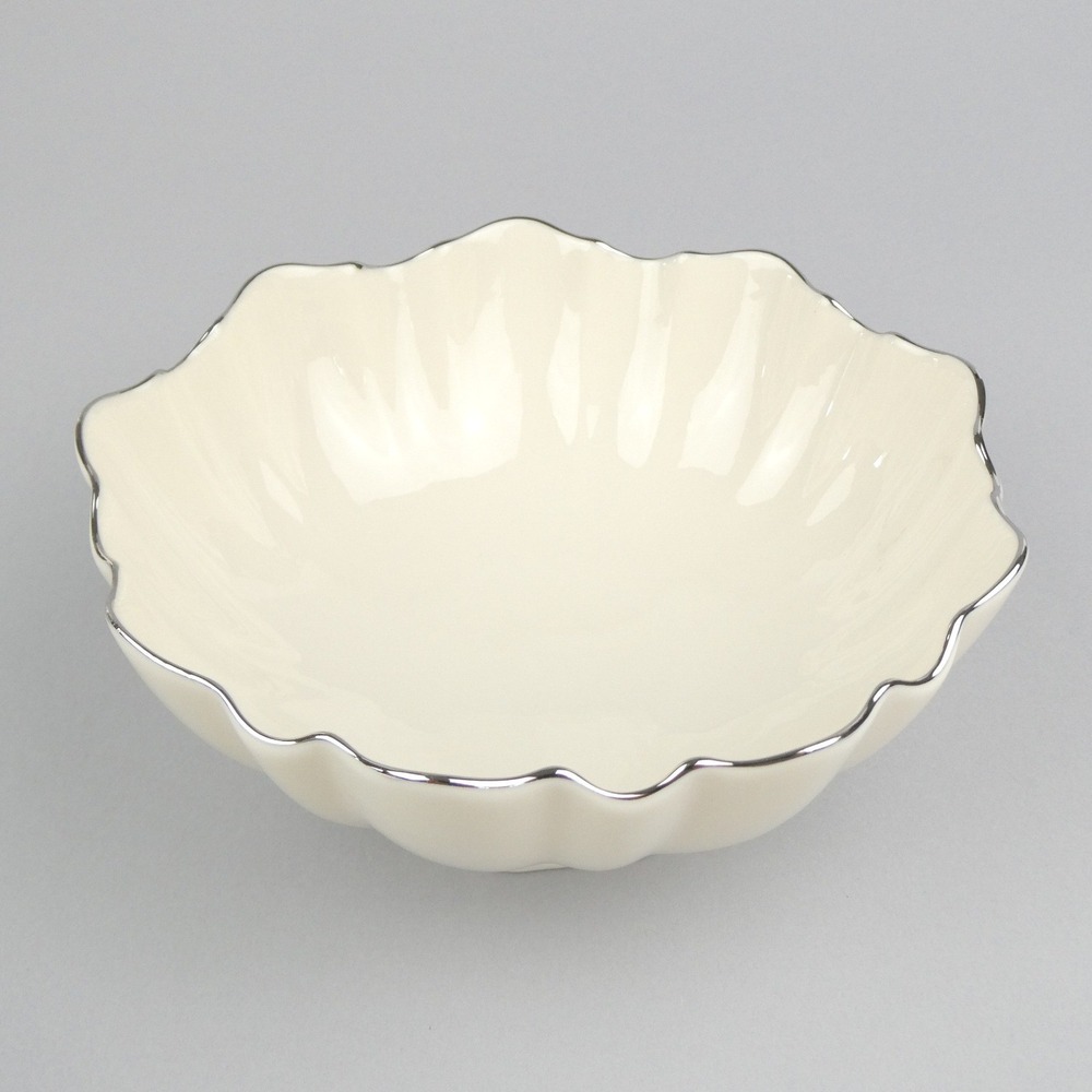 Lenox Ivory Platinum Trim Symphony Sculptured Bowl